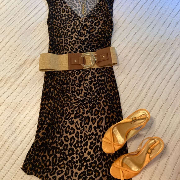 NWOT Vince Camuto Circle and Bar Stretch Raffia Belt Sz S/M - Picture 6 of 6